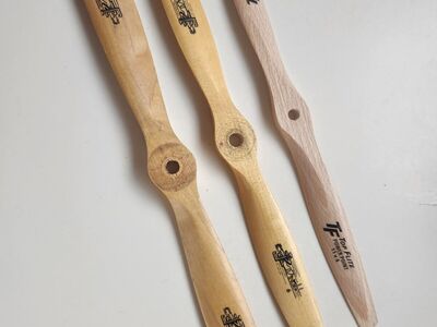 Model airplane props 3 assorted