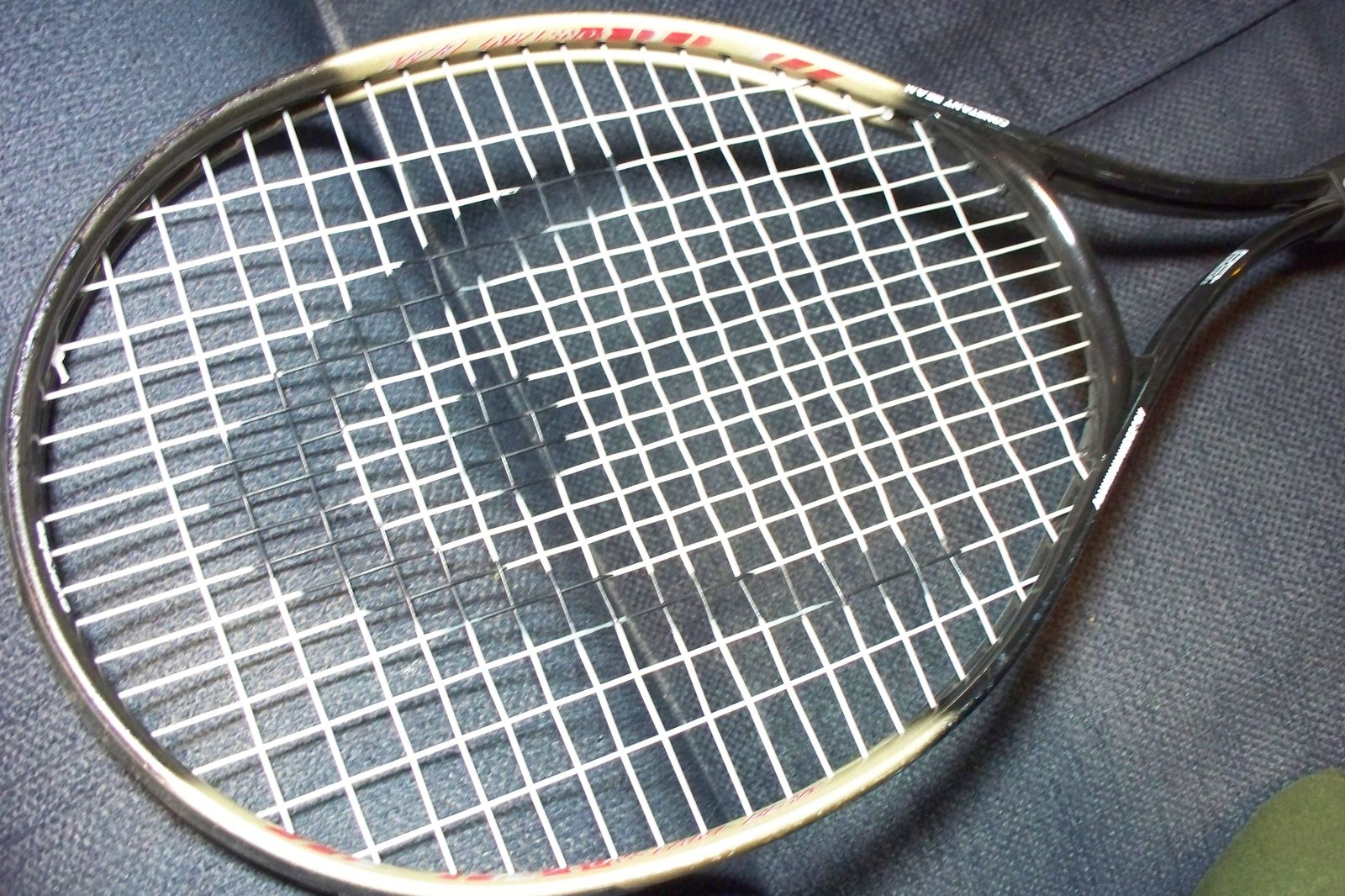HEAD Standard Tennis Racquet (Racket). Oversize face.