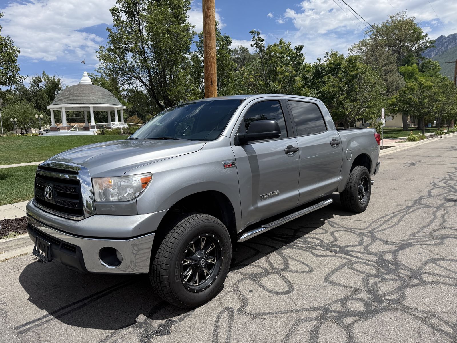 2013 Toyota Tundra CrewMax SR5