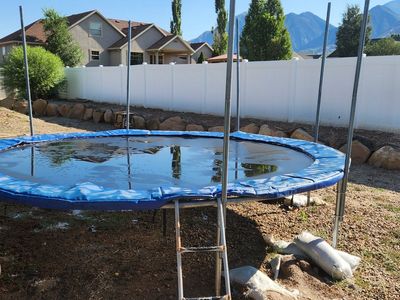 Trampoline
