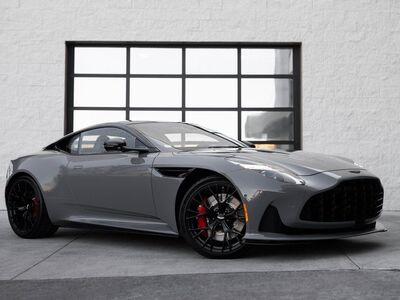 2025 Aston Martin DB12 V8