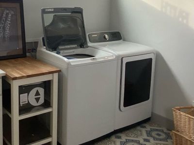 Samsung Washer & Dryer Set – Like New, Must Sell – $475 Firm