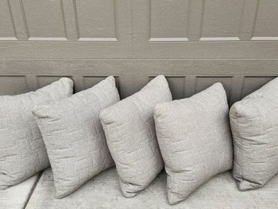 BRAND NEW! Set of Five (5) XL Throw Pillows, Gray