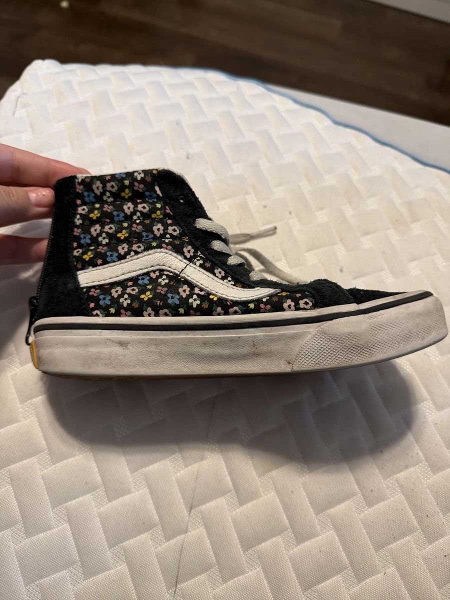 Vans Sk8-Hi Floral High-Top Sneakers Black Girls Size 1