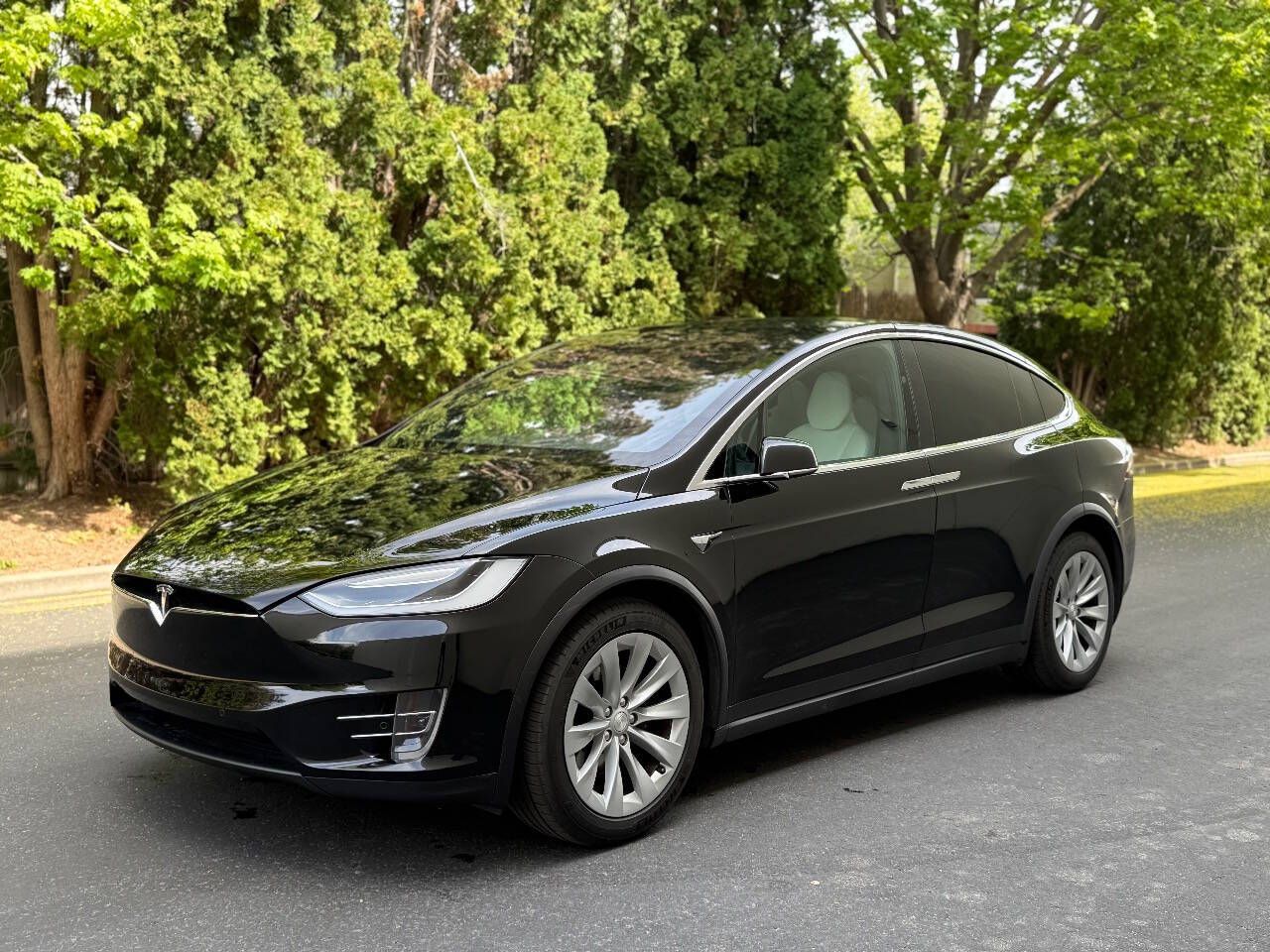 2017 TESLA MODEL X 90D