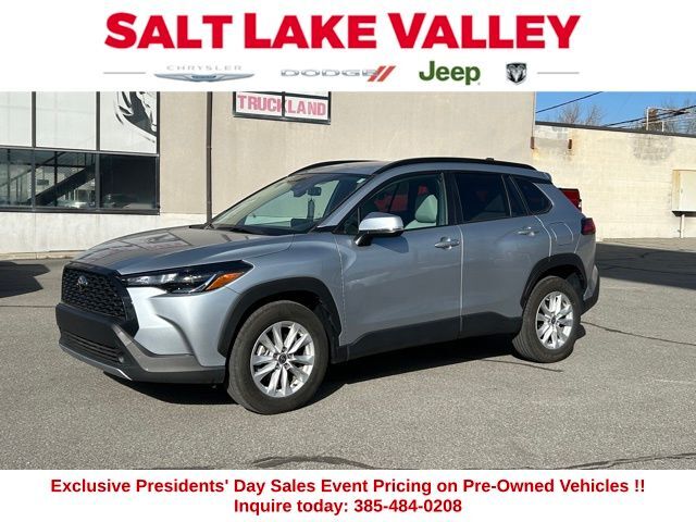 2022 Toyota Corolla Cross LE