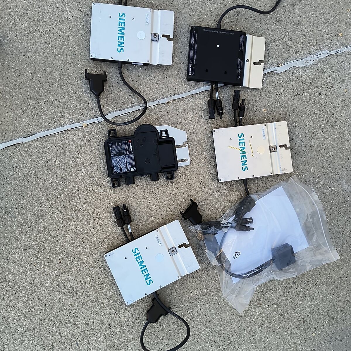 5 micro inverters enphase and seimens