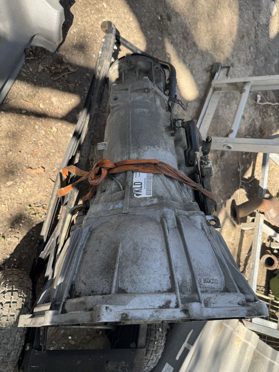 CHEVROLET SILVERADO OR GMC SIERRA TRANSMISSION 4X4 2007-2013 AUTOMATIC