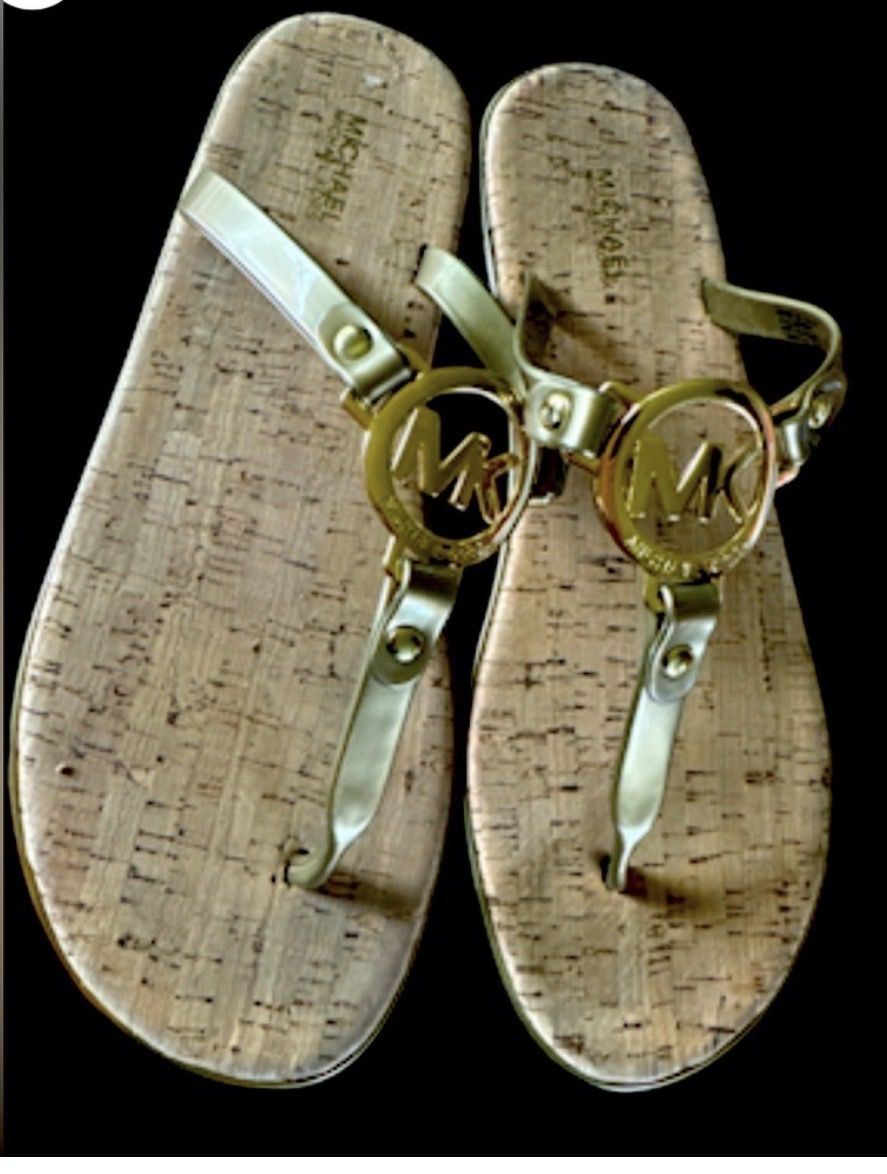 Women’s cork sandals 10 Micheal Kors