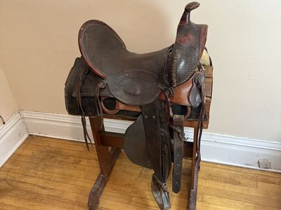 16.5” Vintage 1910’s Western Saddle Antique Decor