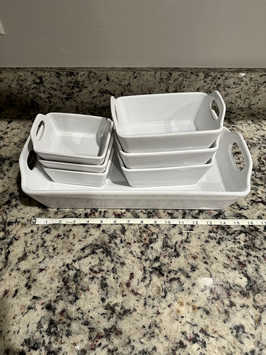 Baum 7-piece White Serving Set