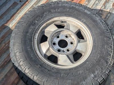 265/75R16 set of 4