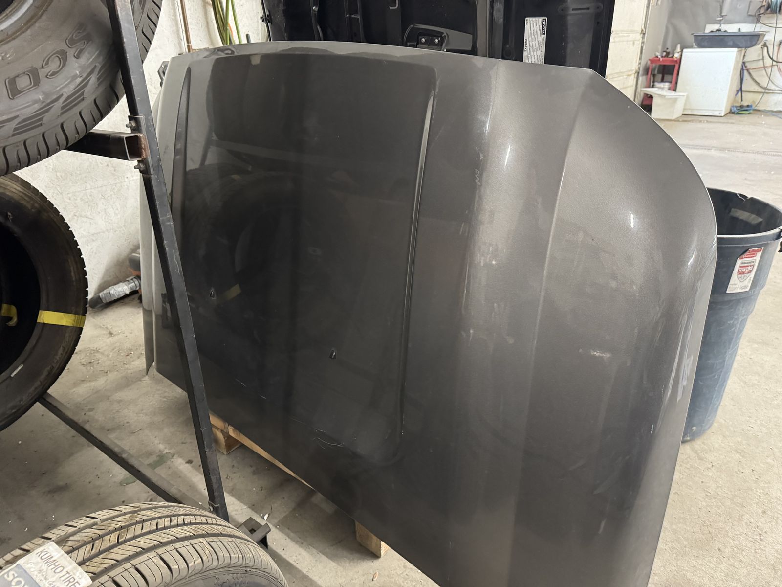 Used Ford 2011-2019 250 Hood