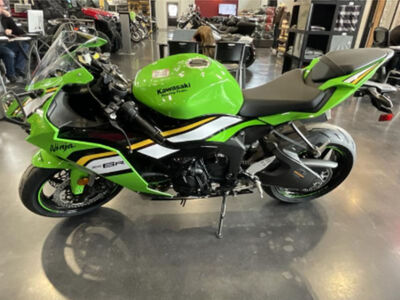 2025 Kawasaki Ninja® ZX™-6R ABS KRT Edition