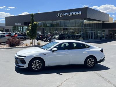 2026 Hyundai SONATA Hybrid Blue