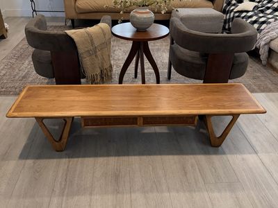Vintage MCM Lane Perception wood coffee table - long version model 908-09