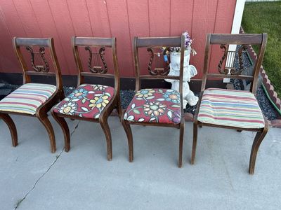 Set of 4 Vintage Duncan Phyfe Style Harp Back Lyre Back Dining Chairs
