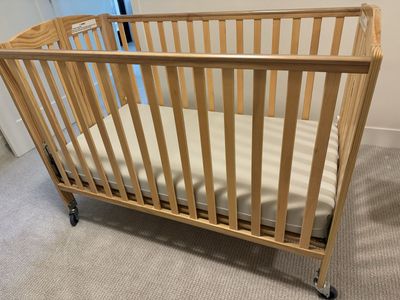 Dream On Me Inc. Portable Folding Crib with Mattress
