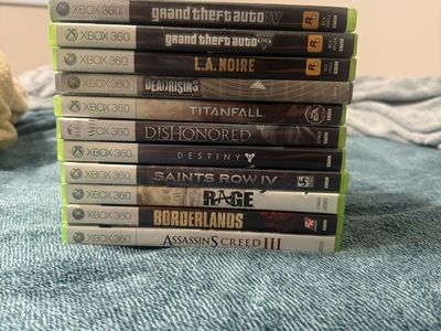 Xbox 360 Video Game Lot of 11 - GTA V, GTA IV, LA Noire, Dead Rising, Titanfall & More LOT