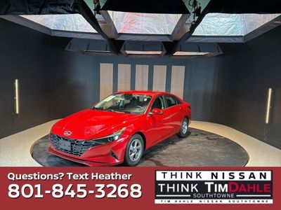 2022 Hyundai Elantra SE