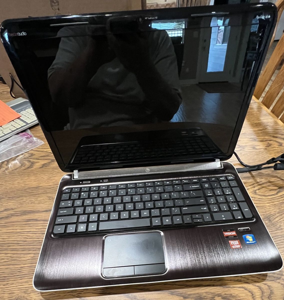HP Pavilion dv6 Notebook PC - AMD A6-3400M APU, 6GB RAM, Windows 7, Beats Audio (repair or parts)