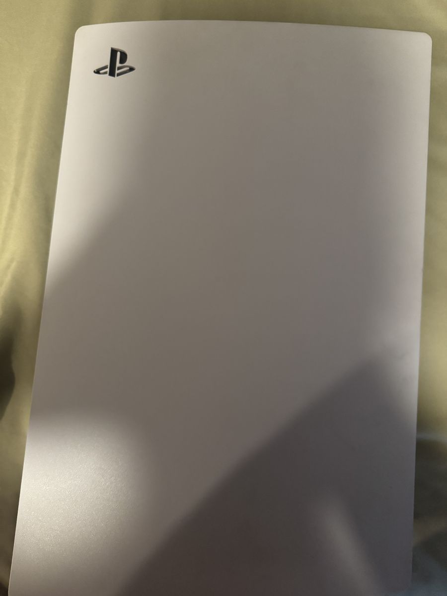 PS5 disc edition (please read description)