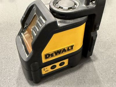 DeWalt Laser