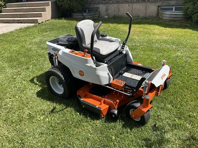 STIHL RZ 152 zero-turn mowers