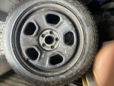 235/55 R18 Studded Winter Tires with Steel Rims