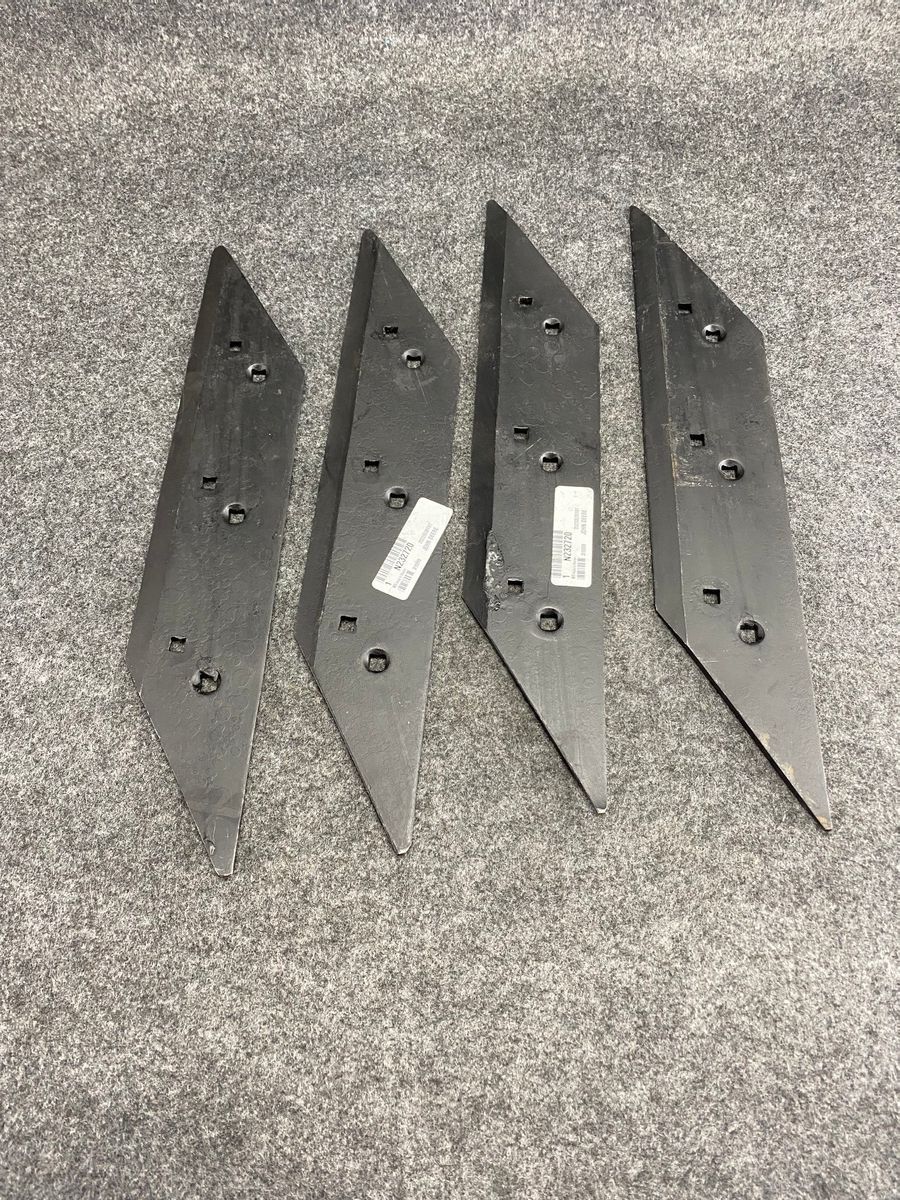John Deere 16" Ripper Blades (Part Number: N232720) set of 4 brand new