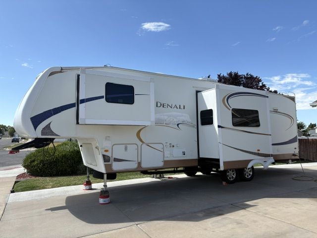 Denali 31RG 2008 All Season 5th Wheel Trailer for sale