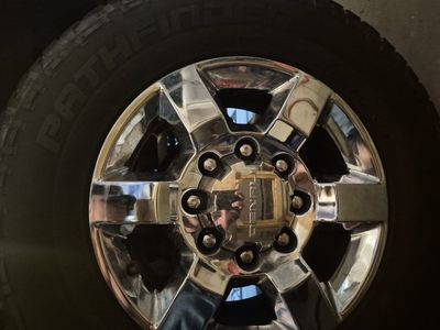 GMC Denali 2500 3500 Chrome Wheels Rims Factory 18