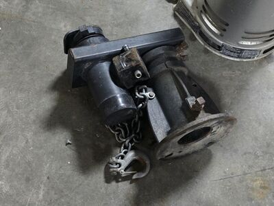 offset 5th wheel to gooseneck adapter