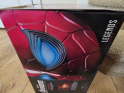 Electronic Spiderman Helmet plus stand