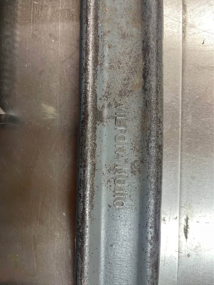 Main image 3