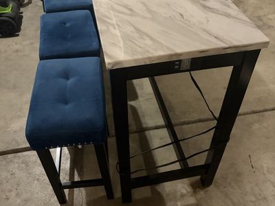 Modern Faux Marble Bar Table (60x20in) with Power Outlet & 3 Blue Velvet Stools