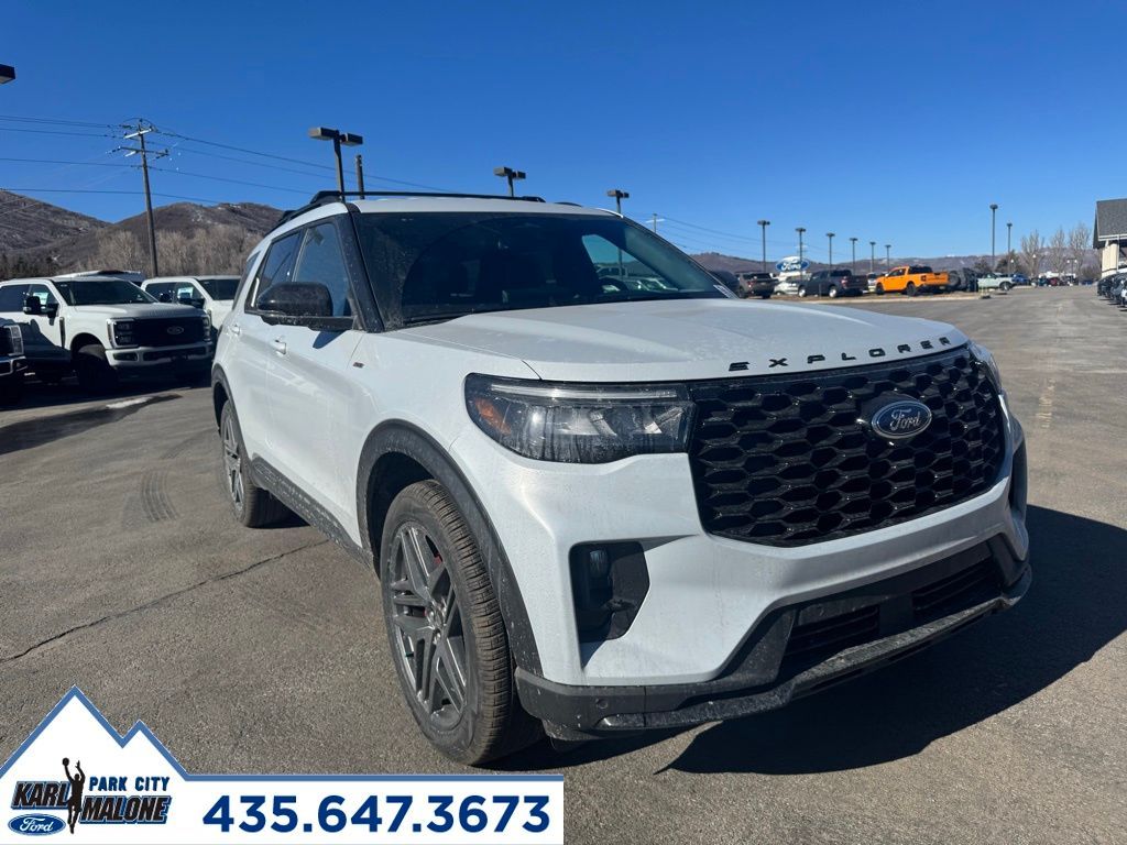 2026 Ford Explorer ST-Line