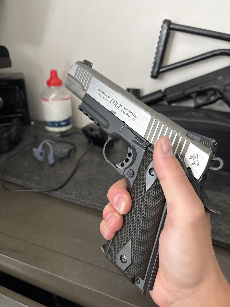 Colt 1911 CO2 Airsoft