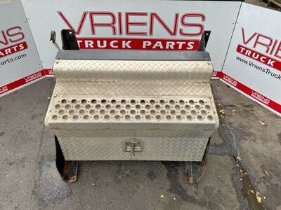 Kenworth T800 Tool Box