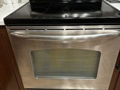 Nice Electric Stove