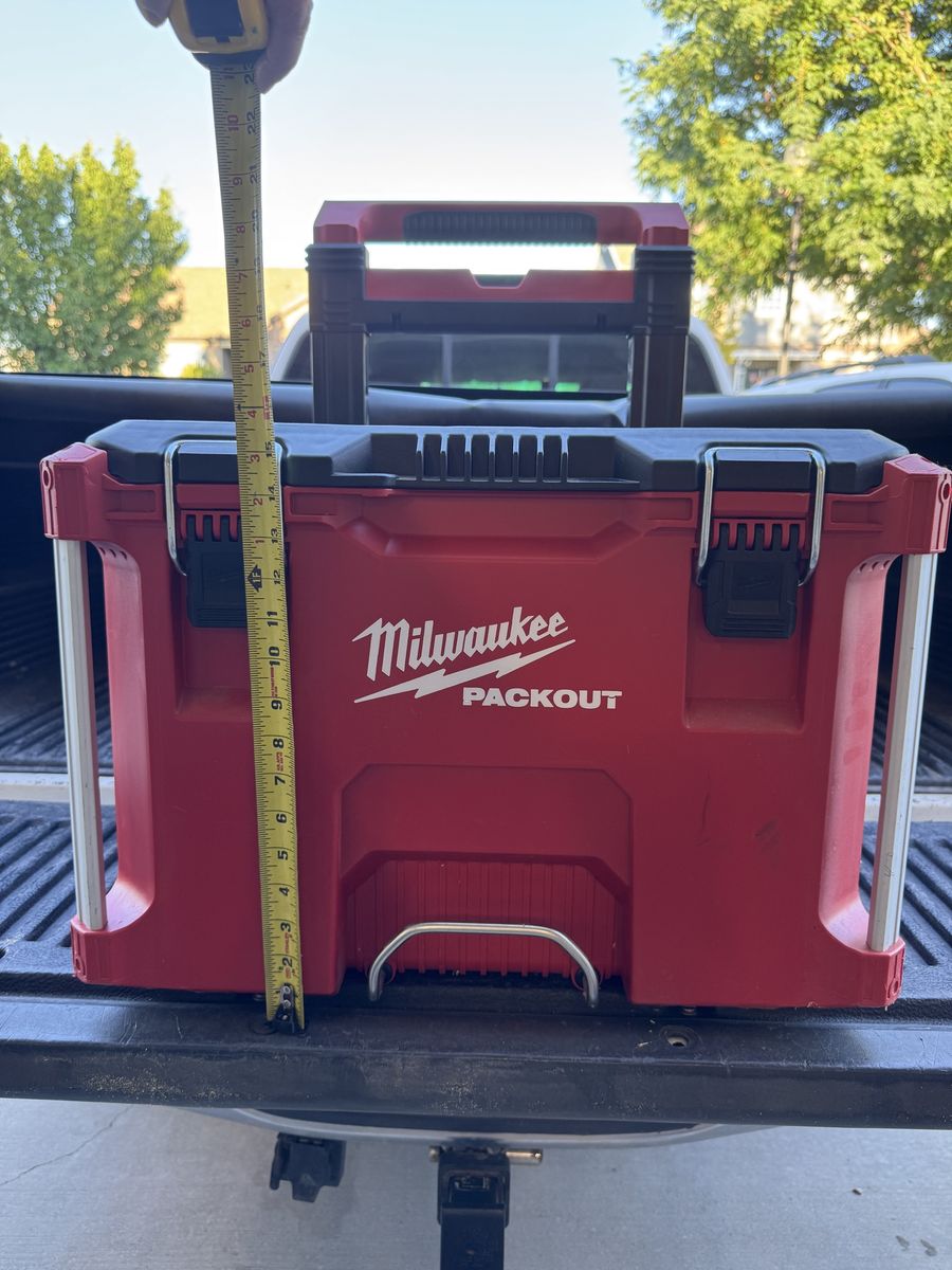 Milwaukee Packout Rolling Tool Box Mobile Storage System