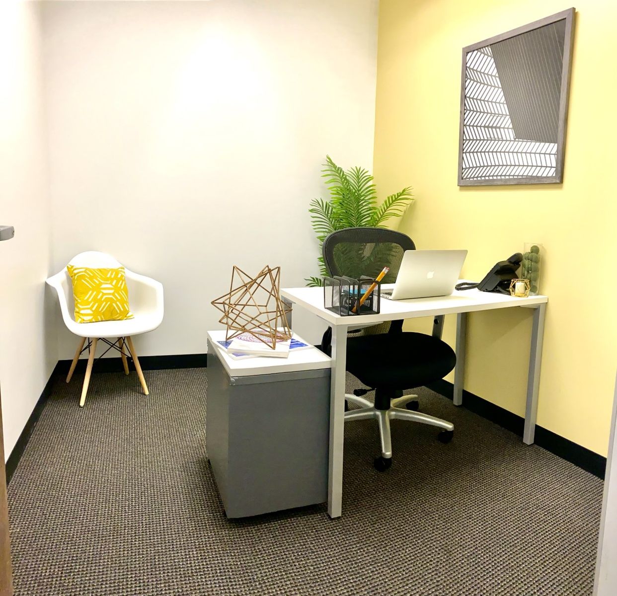 Summer Office Space Available, Move in Today