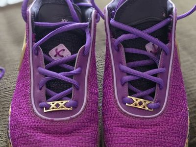 Nike LeBron XX 20 All-Star Purple Gold Basketball Shoes Boy's Size 6.5Y
