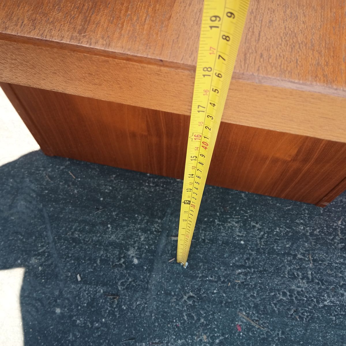 Main image 6