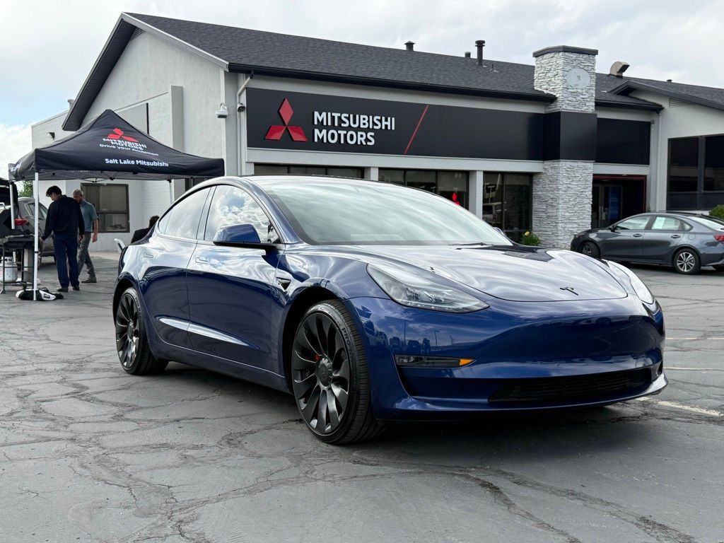 2023 Tesla Model 3 Performance