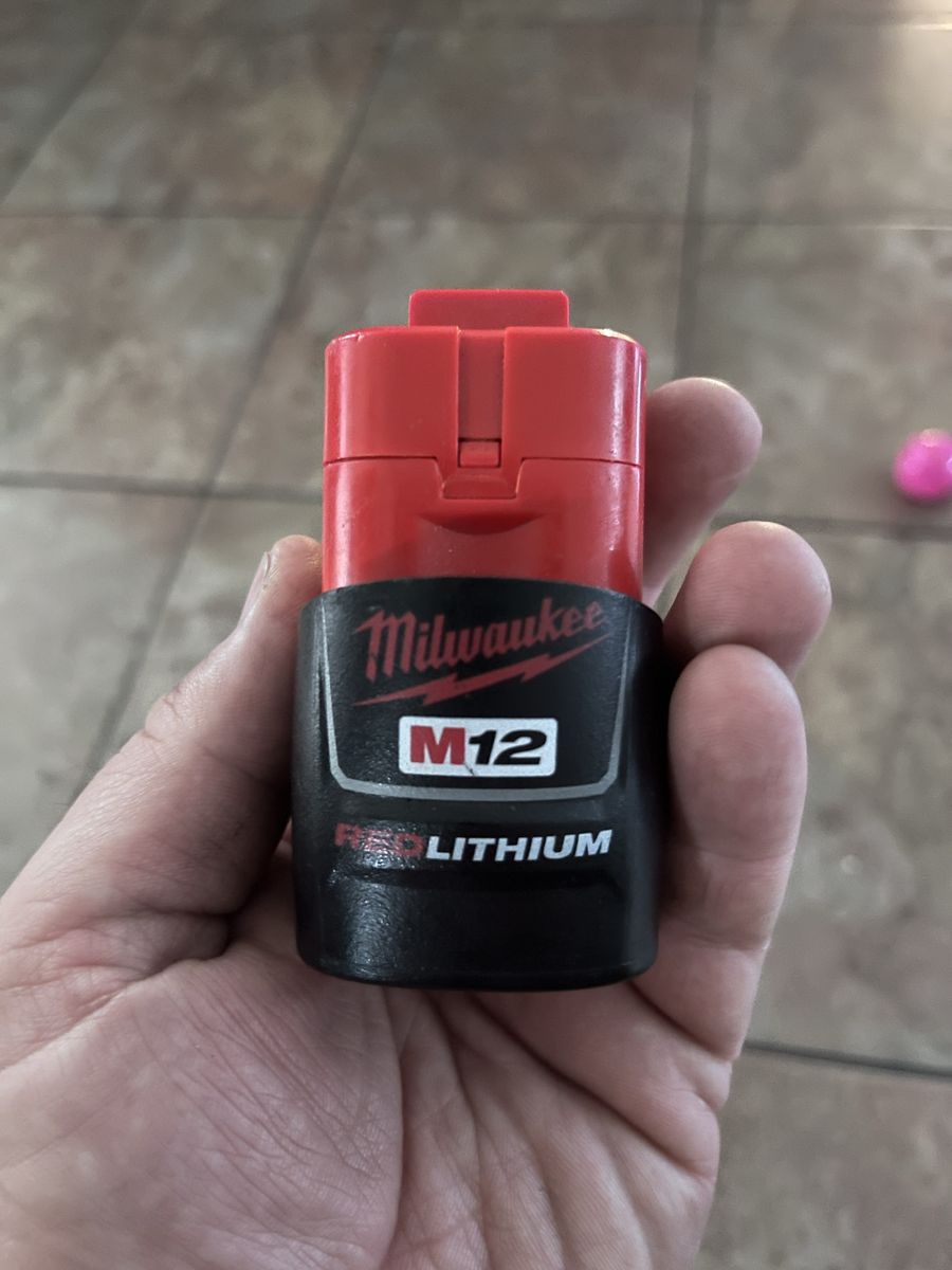 Milwaukee M12 REDLITHIUM 12V Compact Power Tool Battery Pack