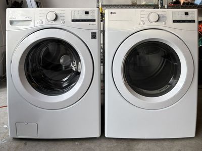 Lg Washer &Electric Dryer