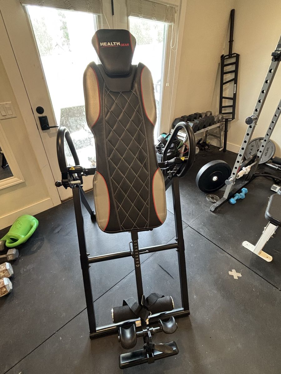 HEALTH GEAR Advanced Therapy Inversion Table