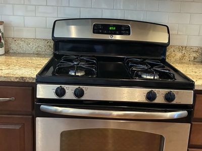 GE Gas Range