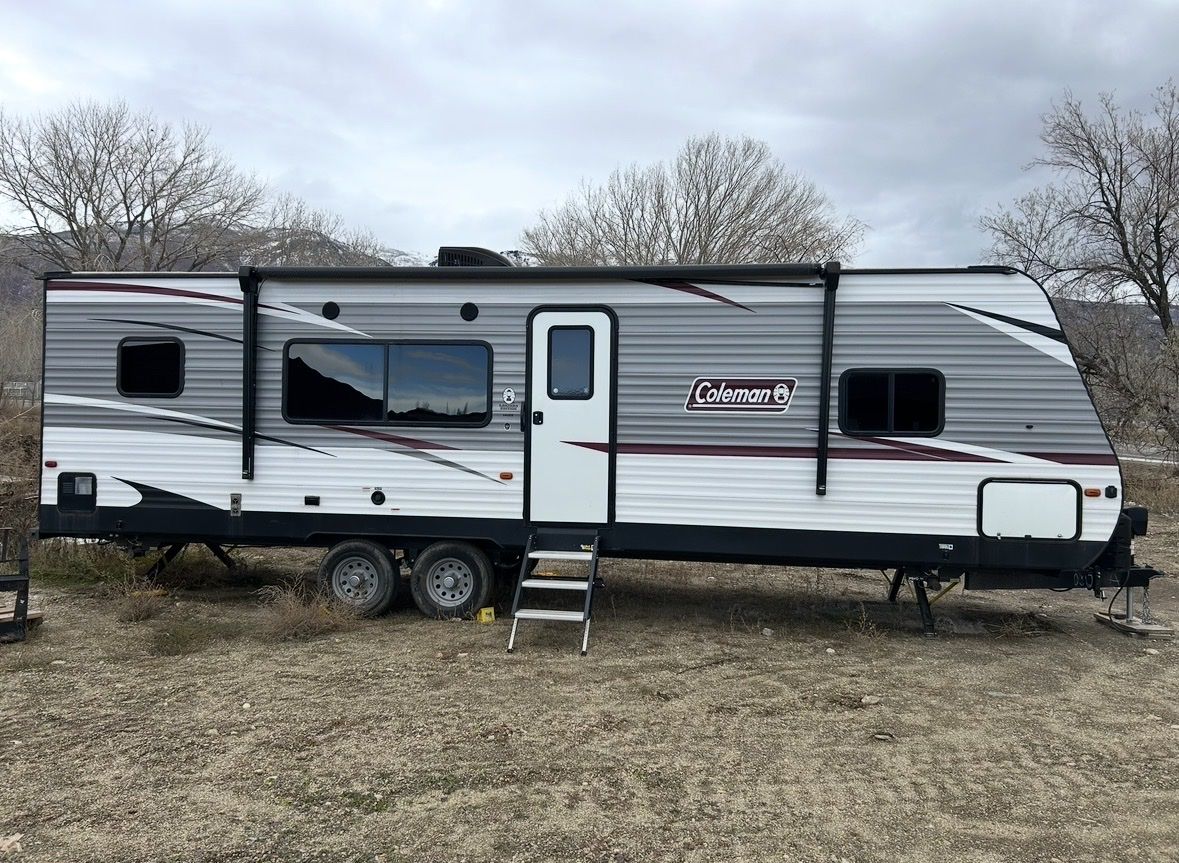 2020 Coleman Lantern